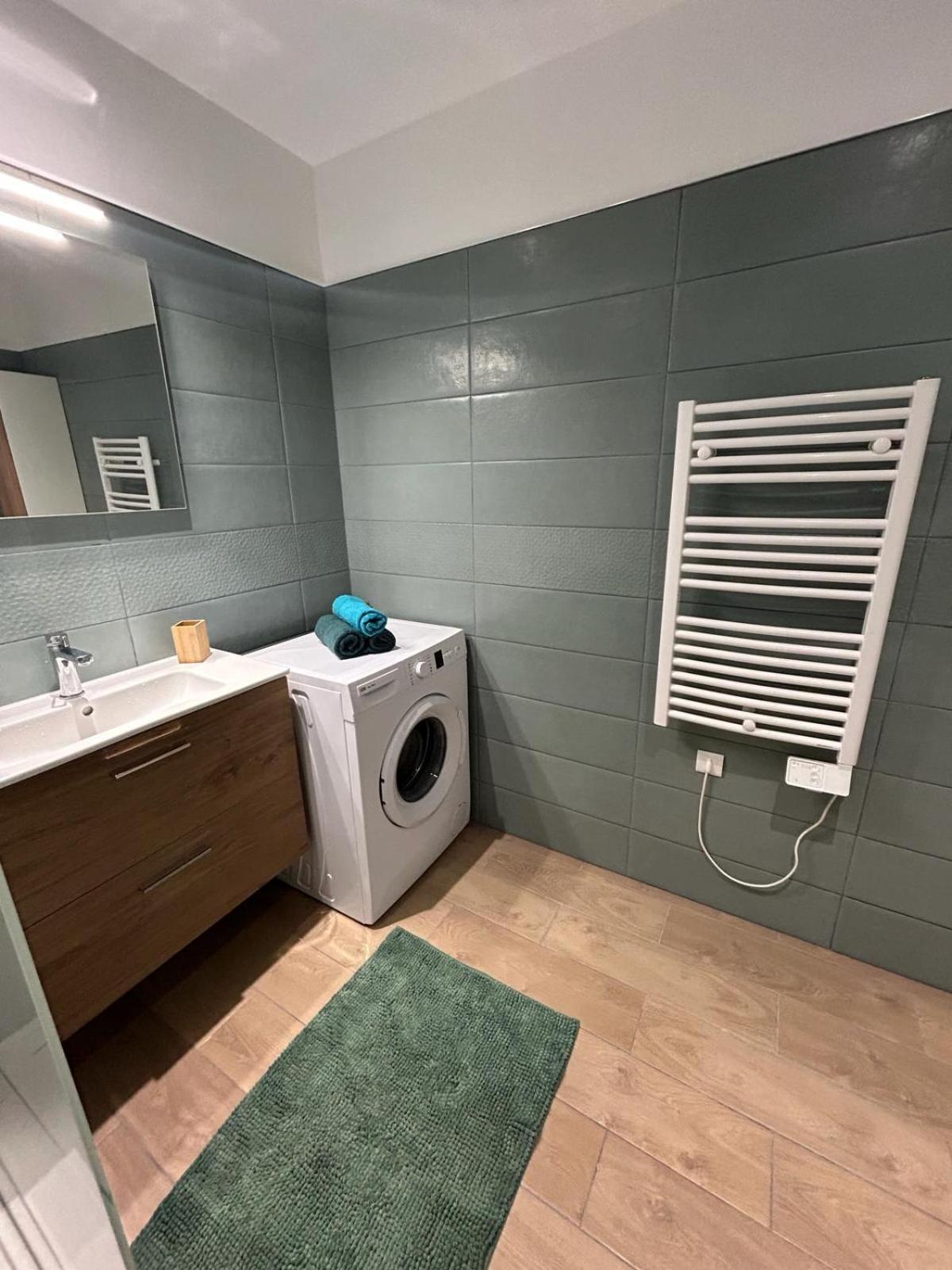 Immeuble Le Regency, Appartement 4 Pieces, 80 Metres De La Plage Menton Exteriér fotografie