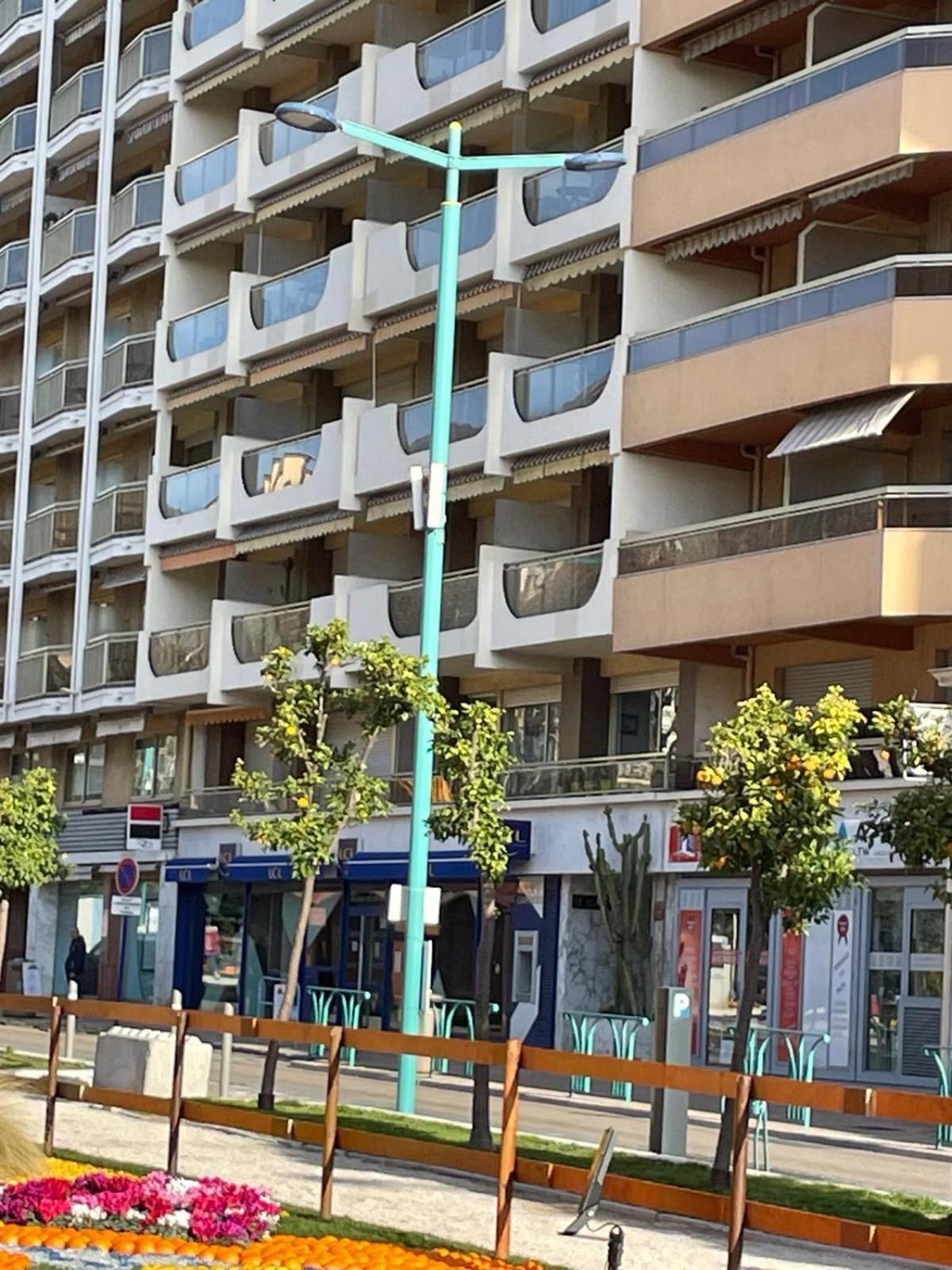 Immeuble Le Regency, Appartement 4 Pieces, 80 Metres De La Plage Menton Exteriér fotografie